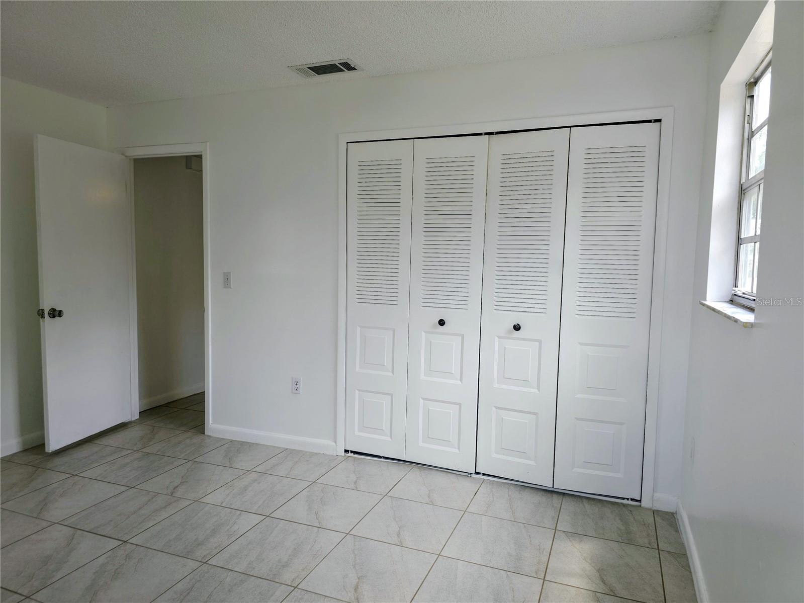 Image 13 of 32 For 4008 Bianca Street