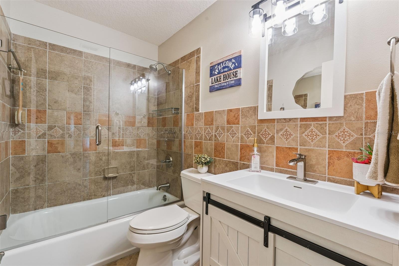 Image 45 of 61 For 11516 Lyons Court