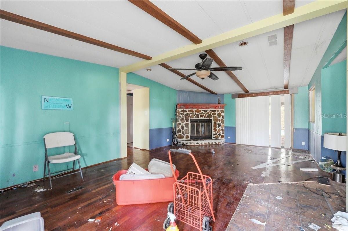 Image 13 of 38 For 2293 Cantor Court