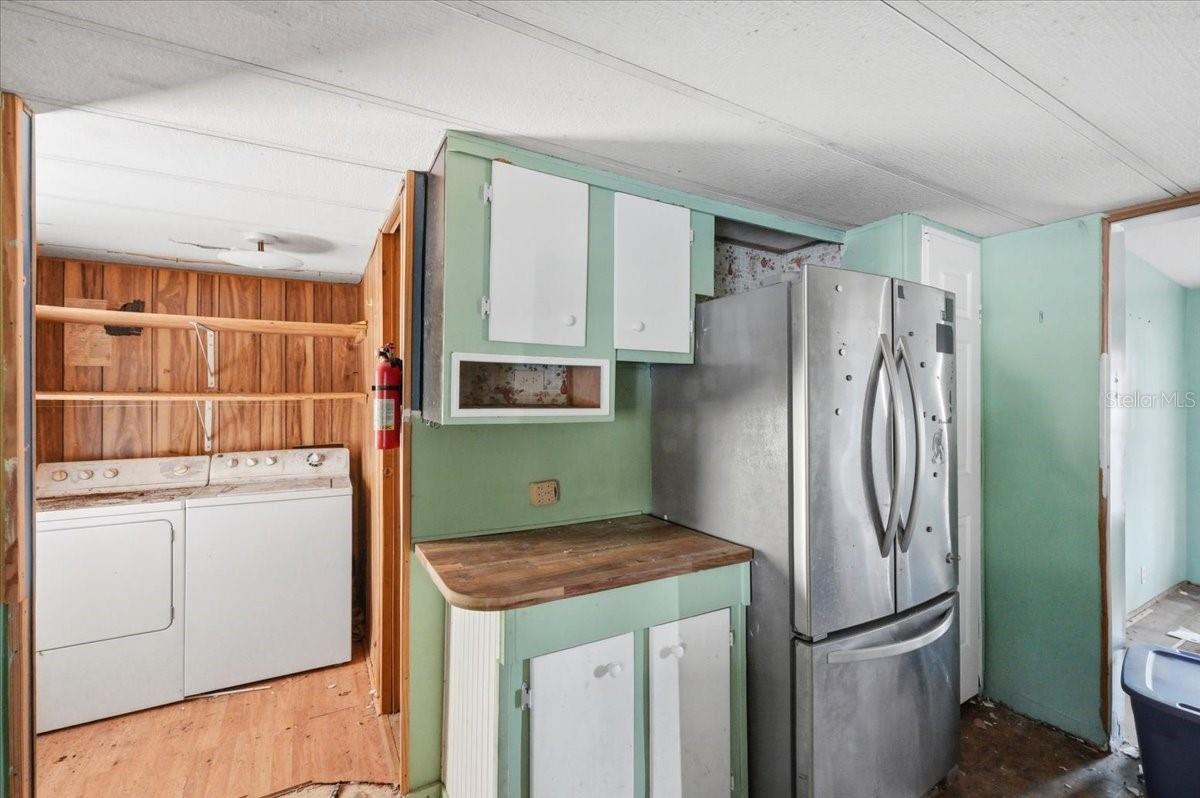 Image 31 of 38 For 2293 Cantor Court