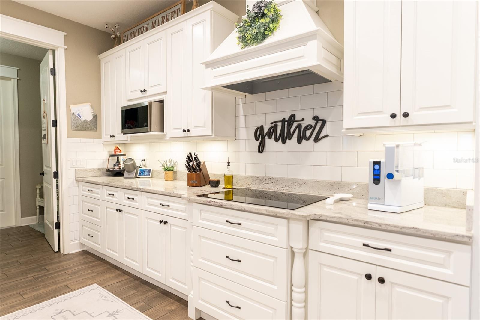 Image 15 of 54 For 6710 Winterset Gardens Road