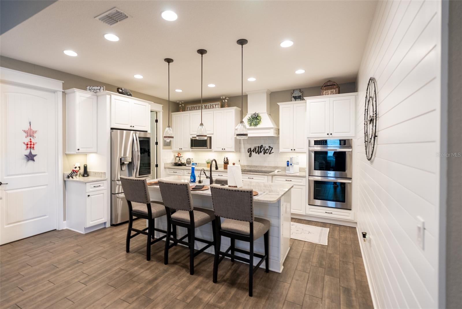 Image 16 of 54 For 6710 Winterset Gardens Road