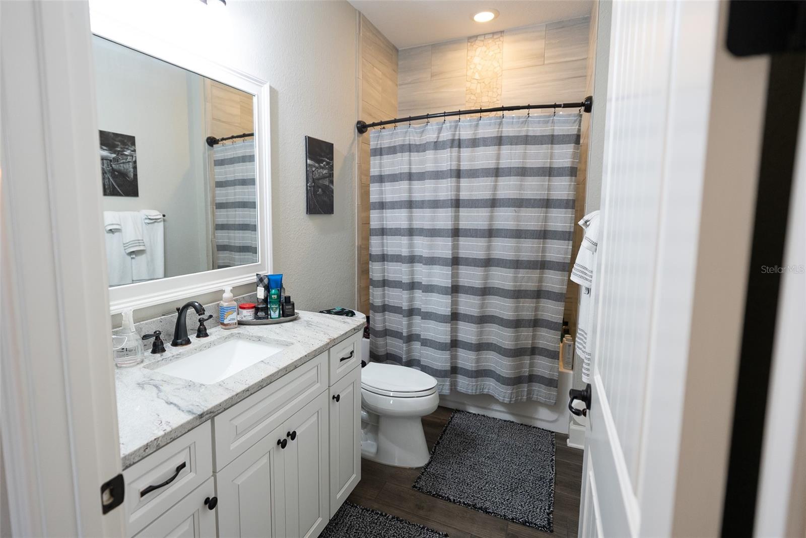 Image 35 of 54 For 6710 Winterset Gardens Road