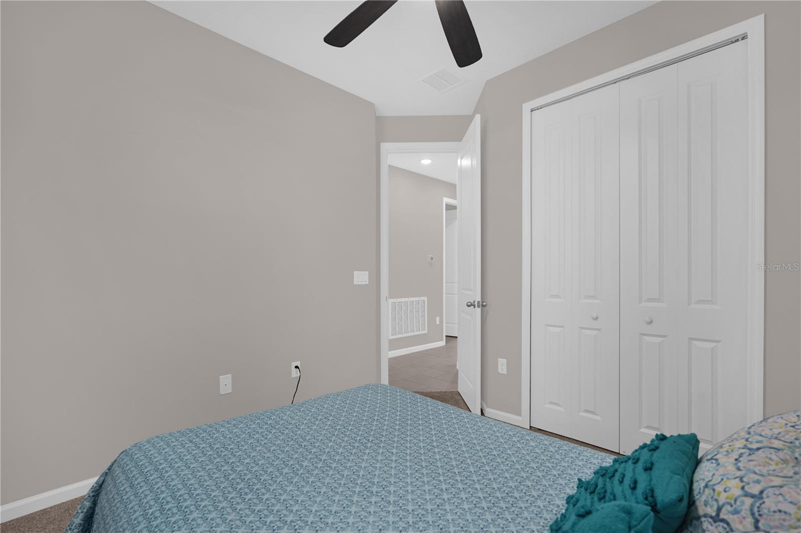 Image 19 of 35 For 836 Griffon Avenue