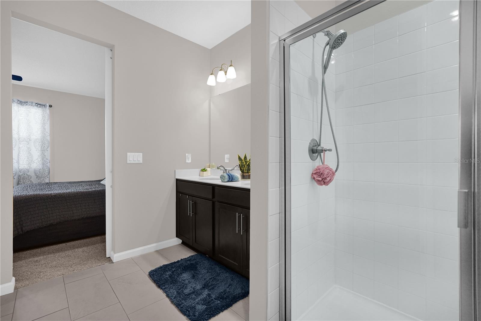 Image 27 of 35 For 836 Griffon Avenue