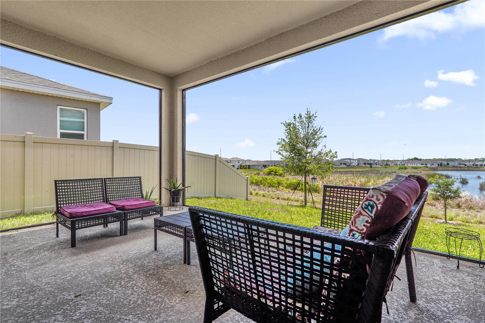 Image 31 of 35 For 836 Griffon Avenue