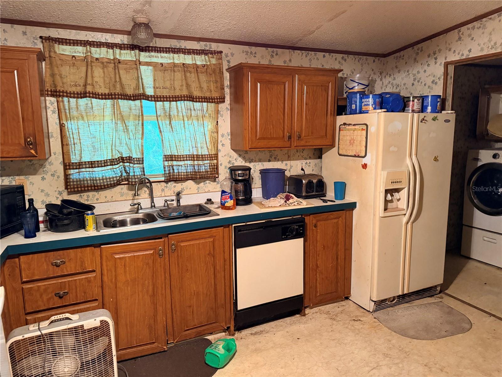 Image 3 of 10 For 844 Strain Boulevard