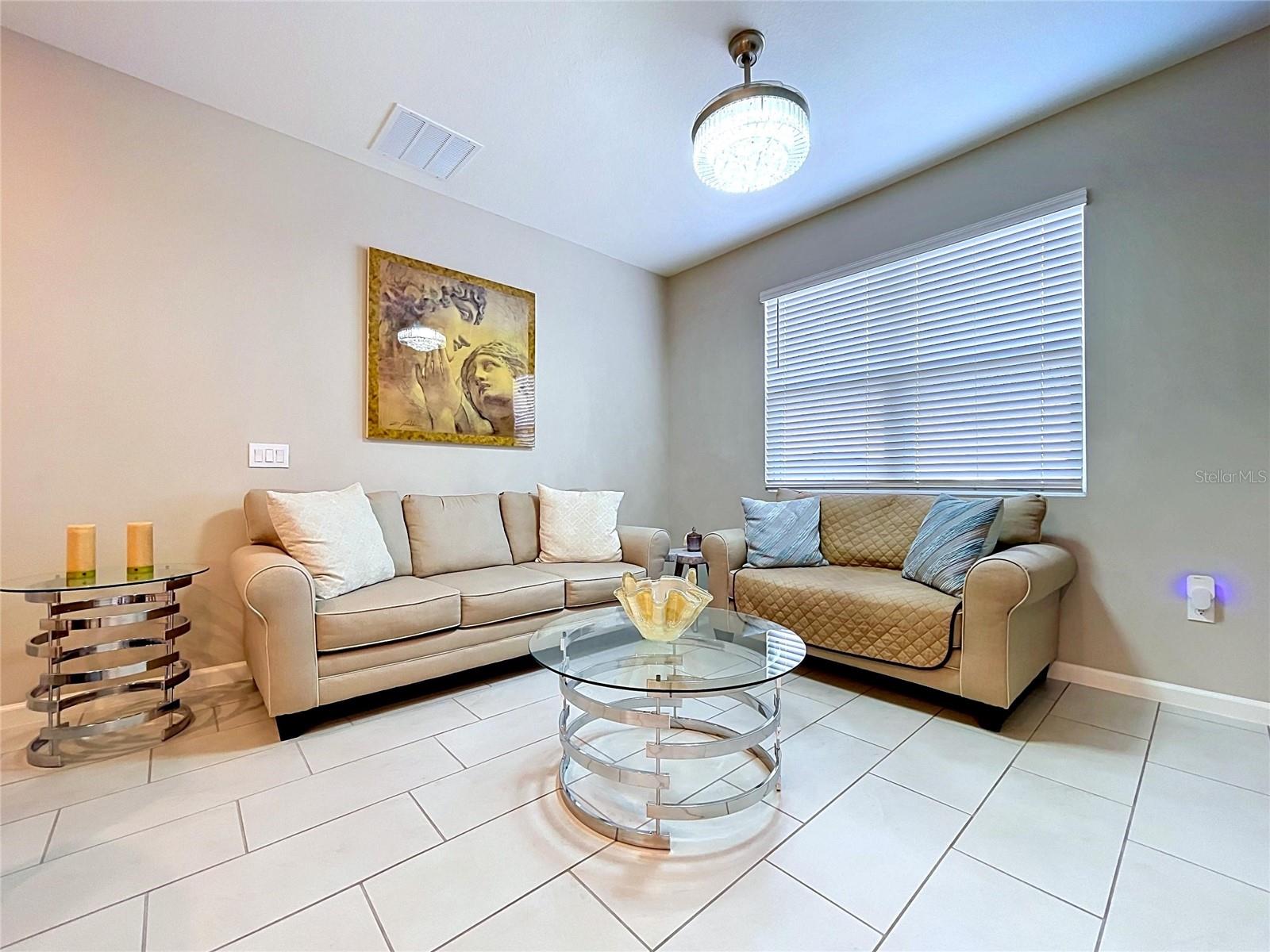 Image 10 of 64 For 858 Ballantyne Drive