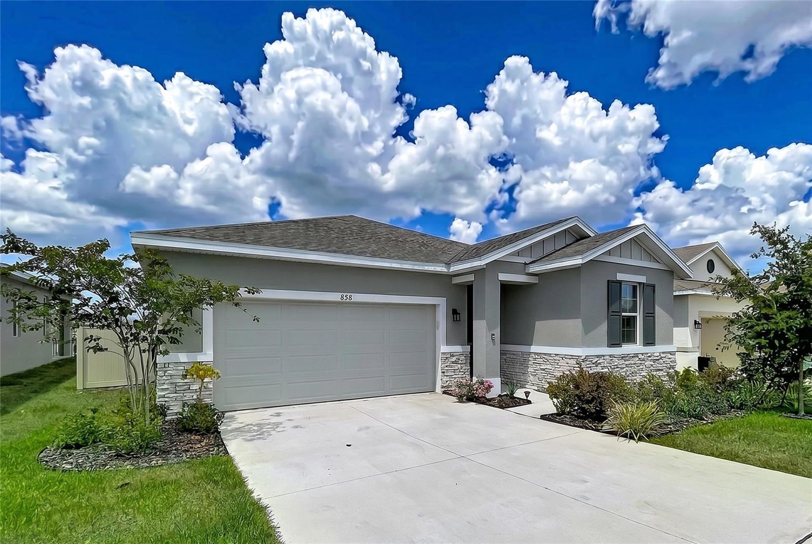 Image 3 of 64 For 858 Ballantyne Drive