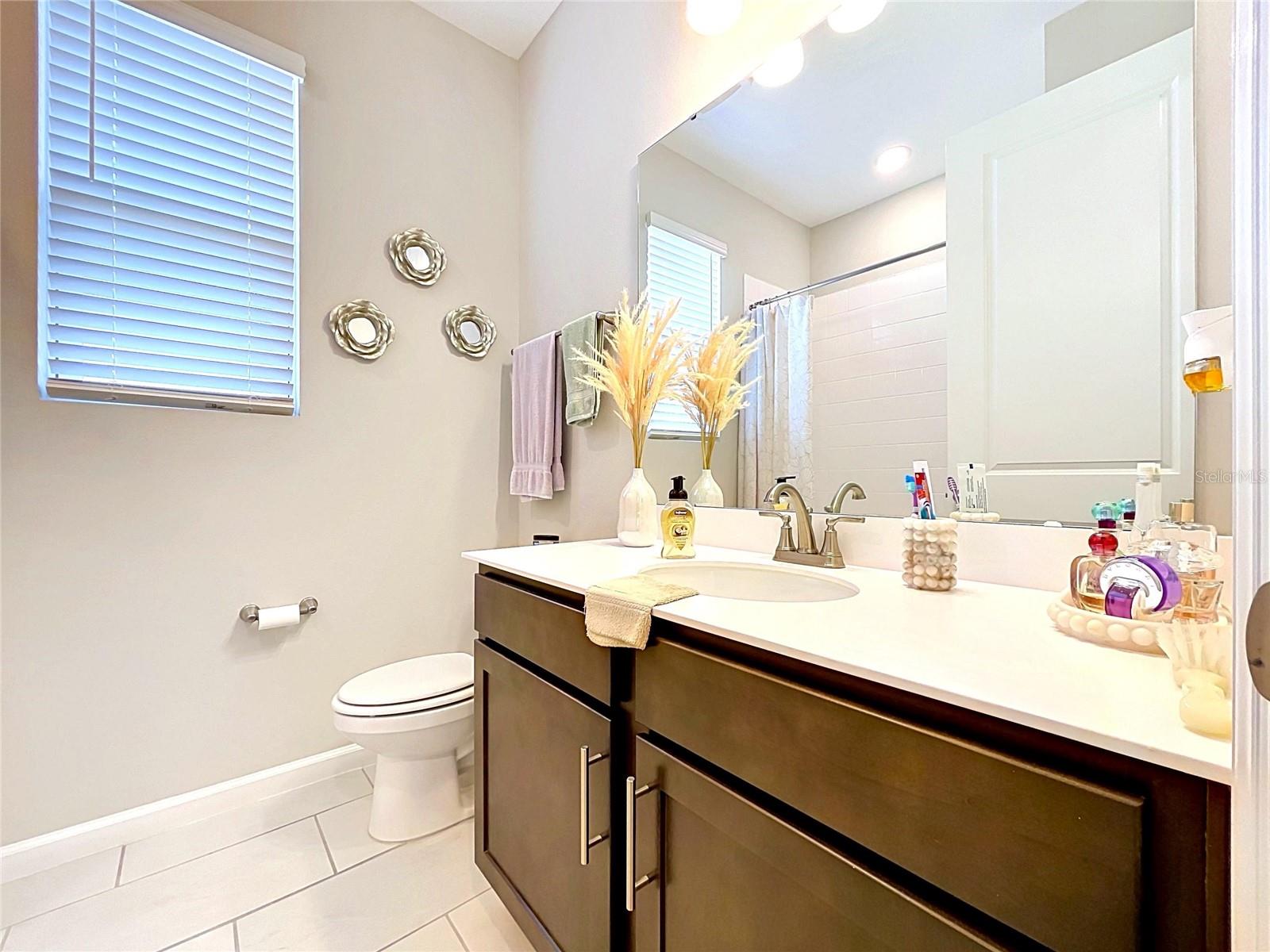 Image 32 of 64 For 858 Ballantyne Drive
