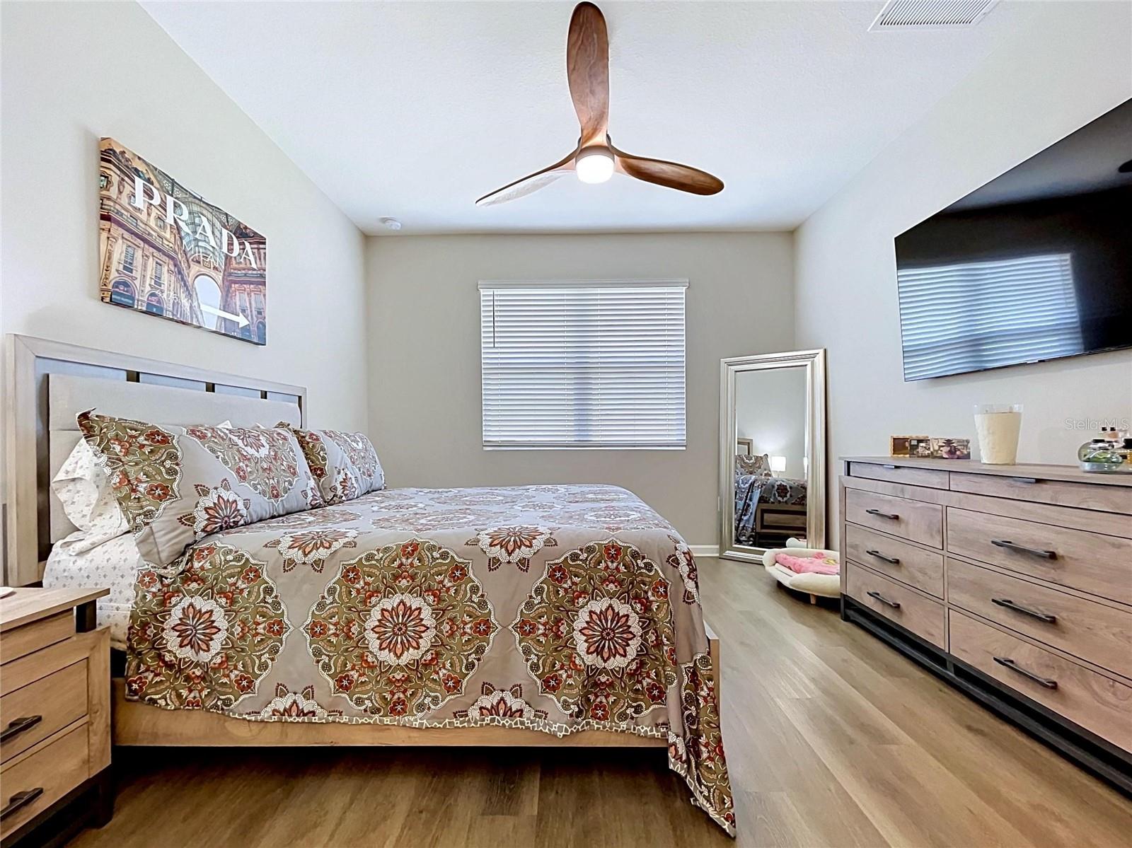 Image 38 of 64 For 858 Ballantyne Drive