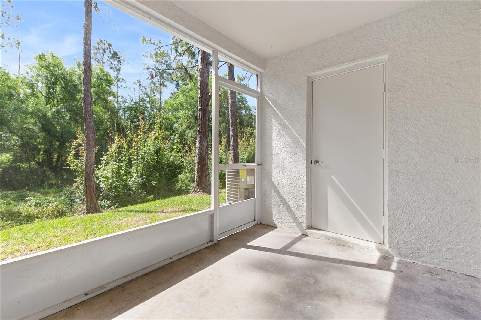 Image 10 of 30 For 8671 Hunters Key Circle 8671