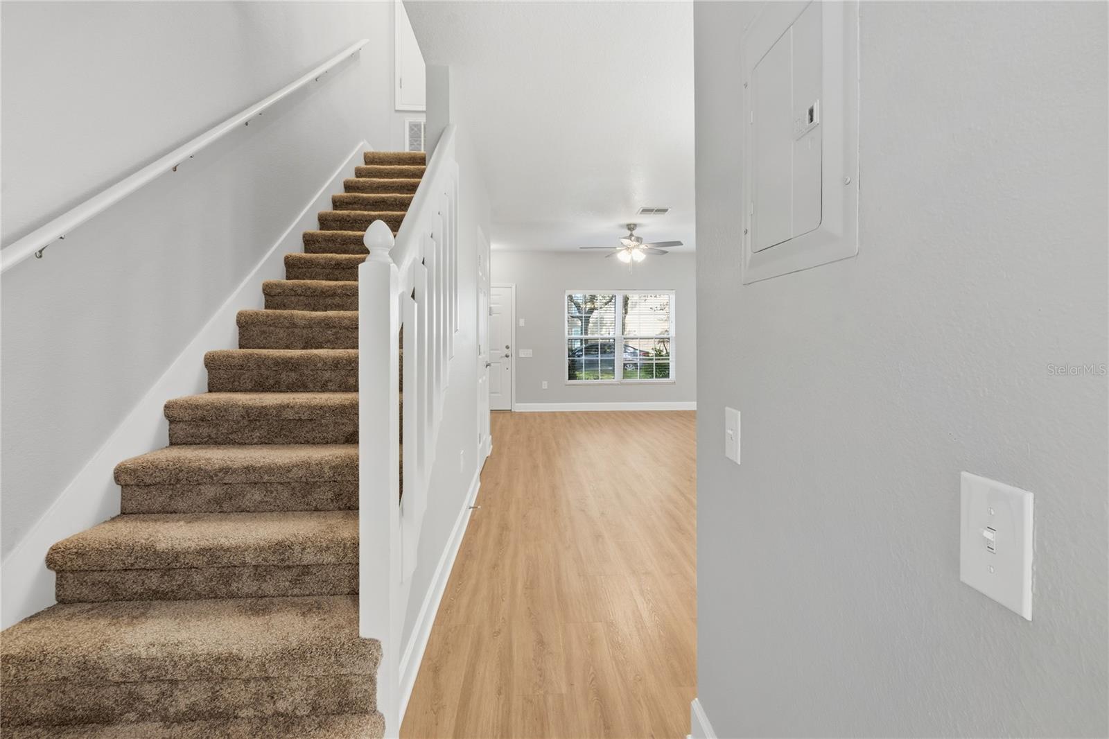 Image 11 of 30 For 8671 Hunters Key Circle 8671