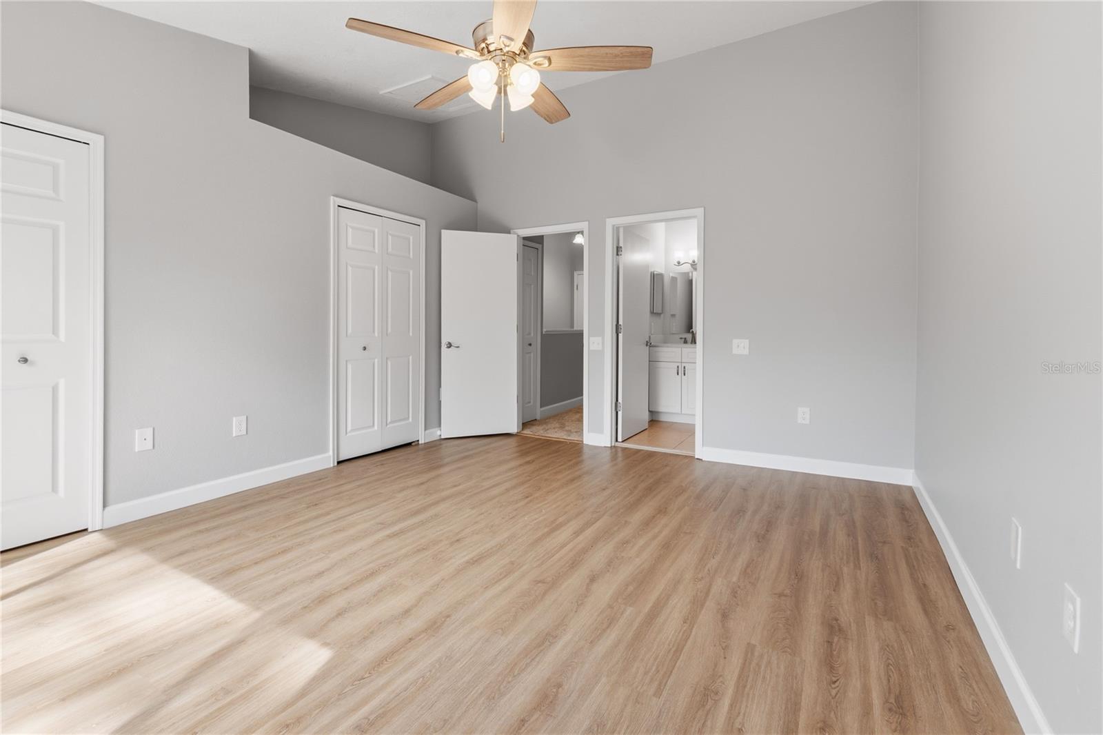 Image 15 of 30 For 8671 Hunters Key Circle 8671