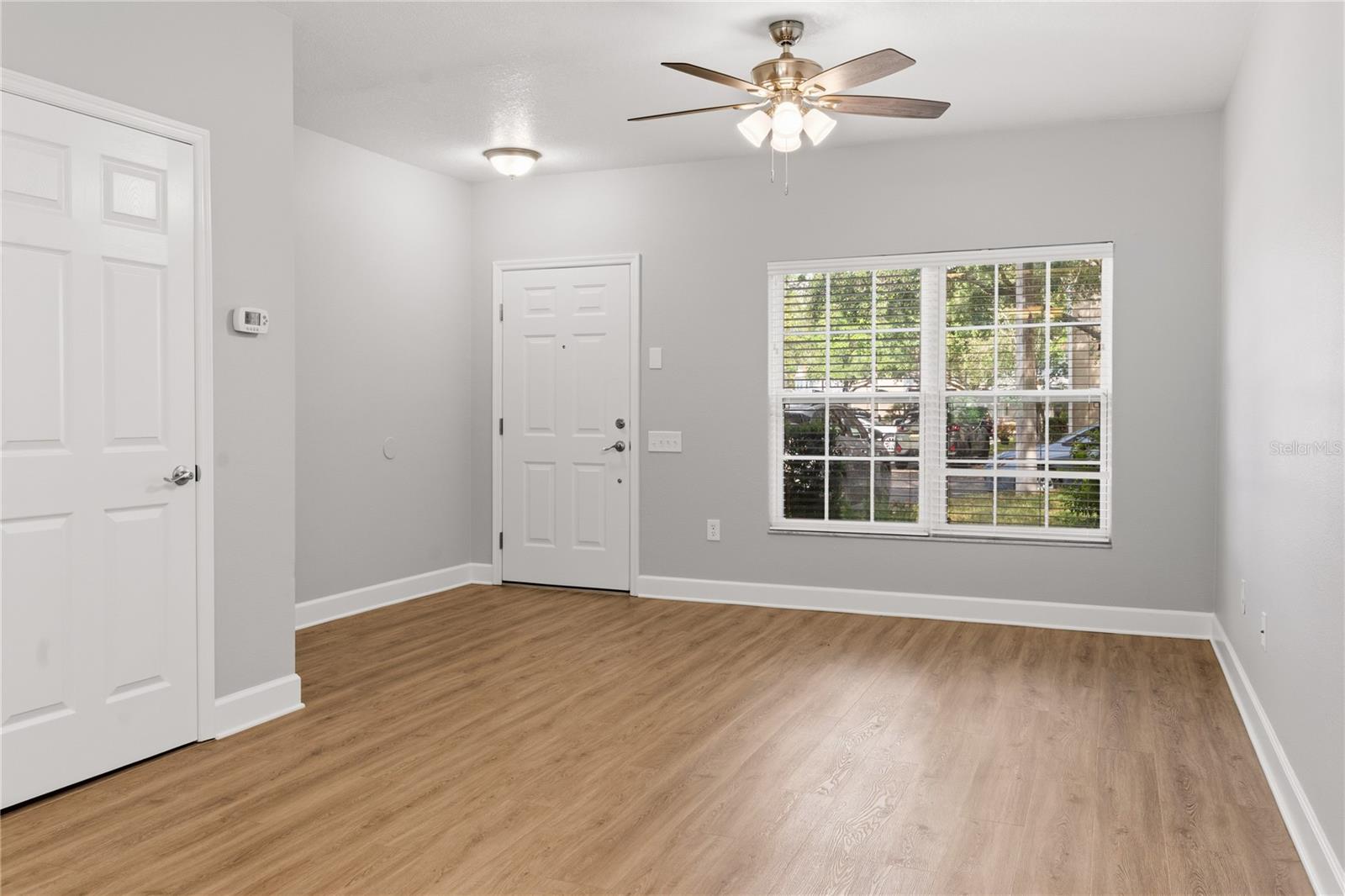 Image 5 of 30 For 8671 Hunters Key Circle 8671