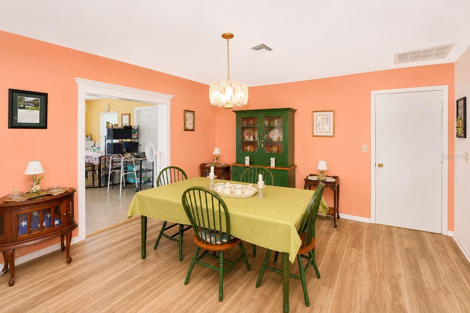 Image 14 of 37 For 1330 Chloe Terrace