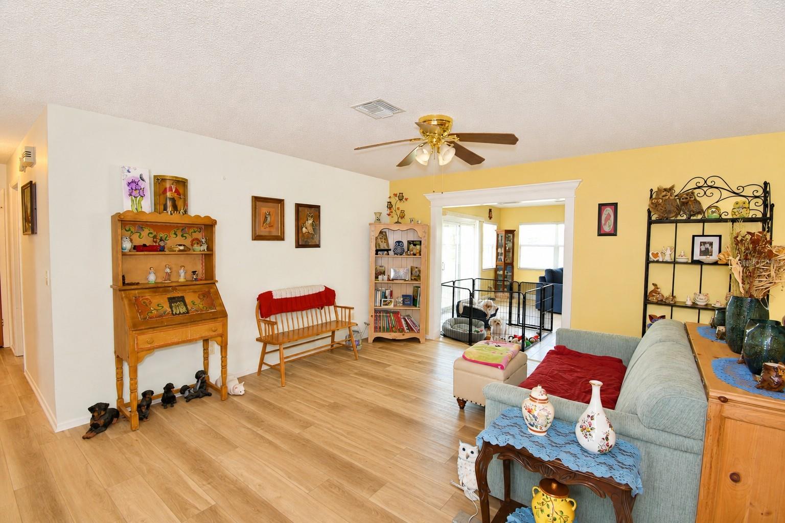 Image 18 of 37 For 1330 Chloe Terrace