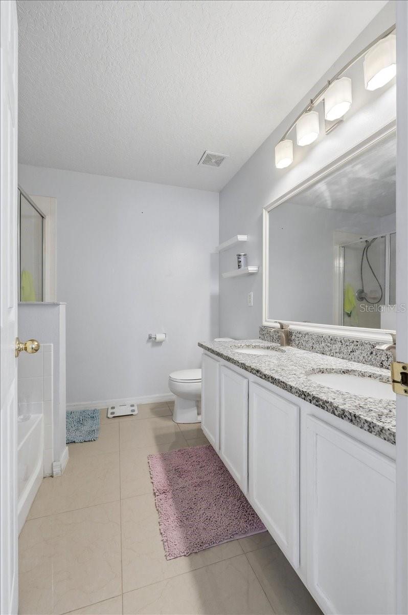 Image 14 of 34 For 14852 Pellicer Drive