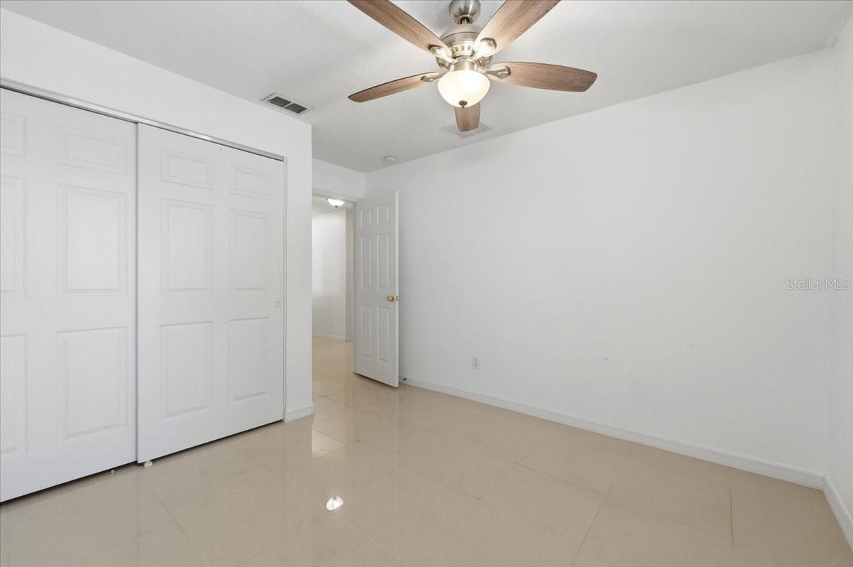 Image 18 of 34 For 14852 Pellicer Drive