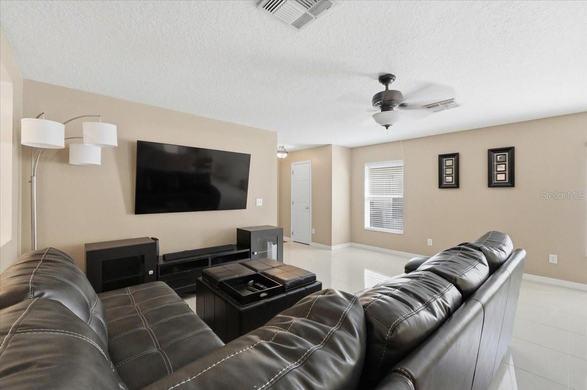 Image 2 of 34 For 14852 Pellicer Drive
