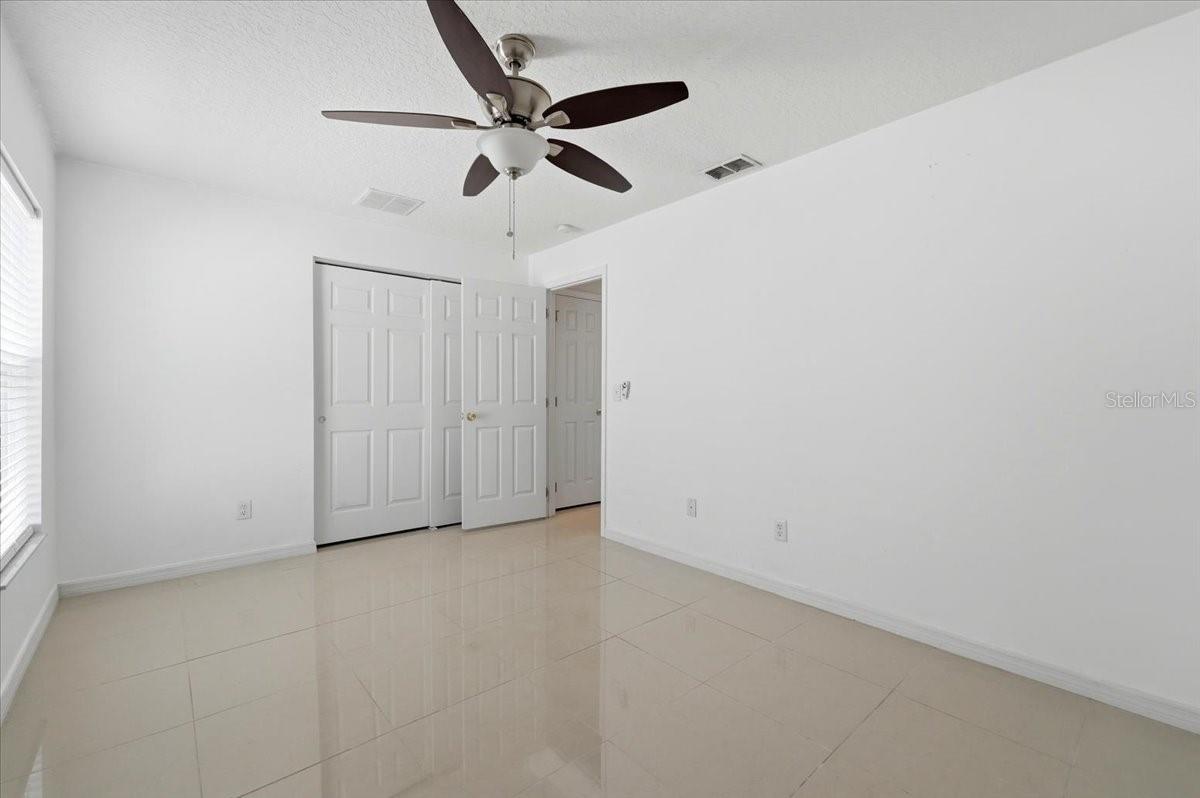Image 21 of 34 For 14852 Pellicer Drive