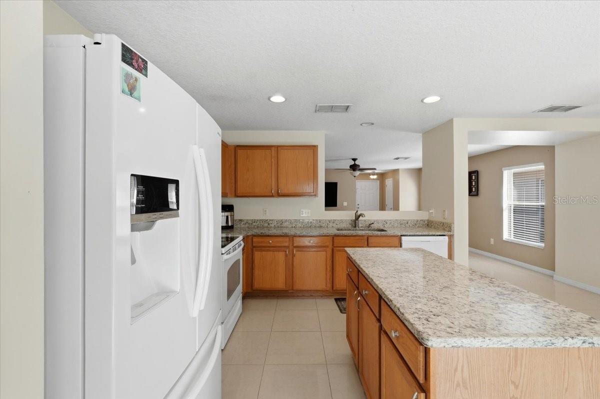 Image 6 of 34 For 14852 Pellicer Drive