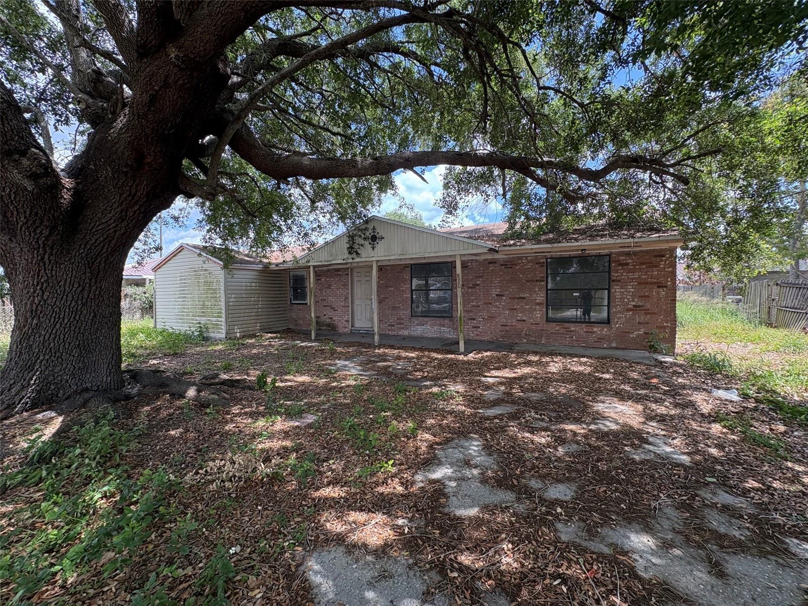Details for 830 10th Street, EAGLE LAKE, FL 33839