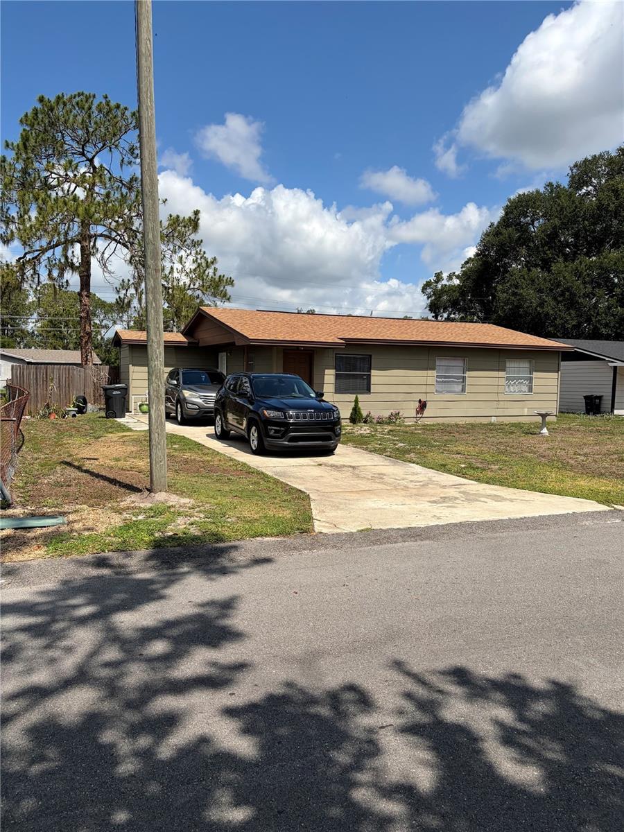 Image 3 of 9 For 1106 Milner Drive W