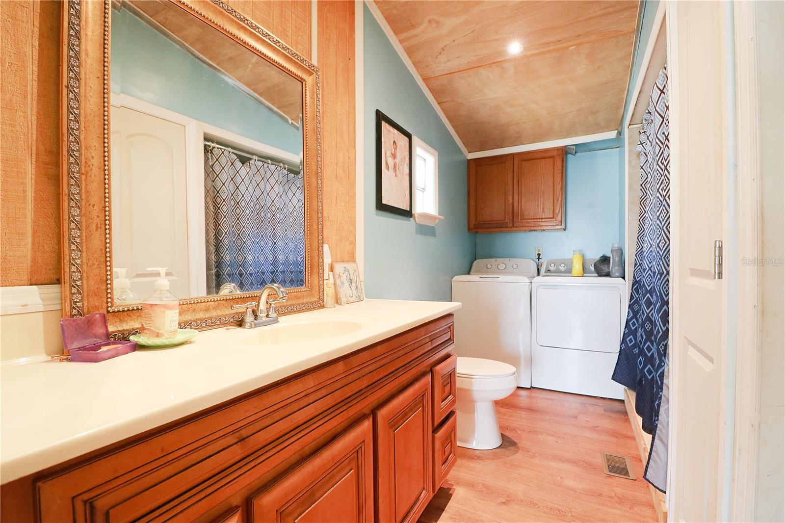 Image 11 of 21 For 2525 Panfish Drive