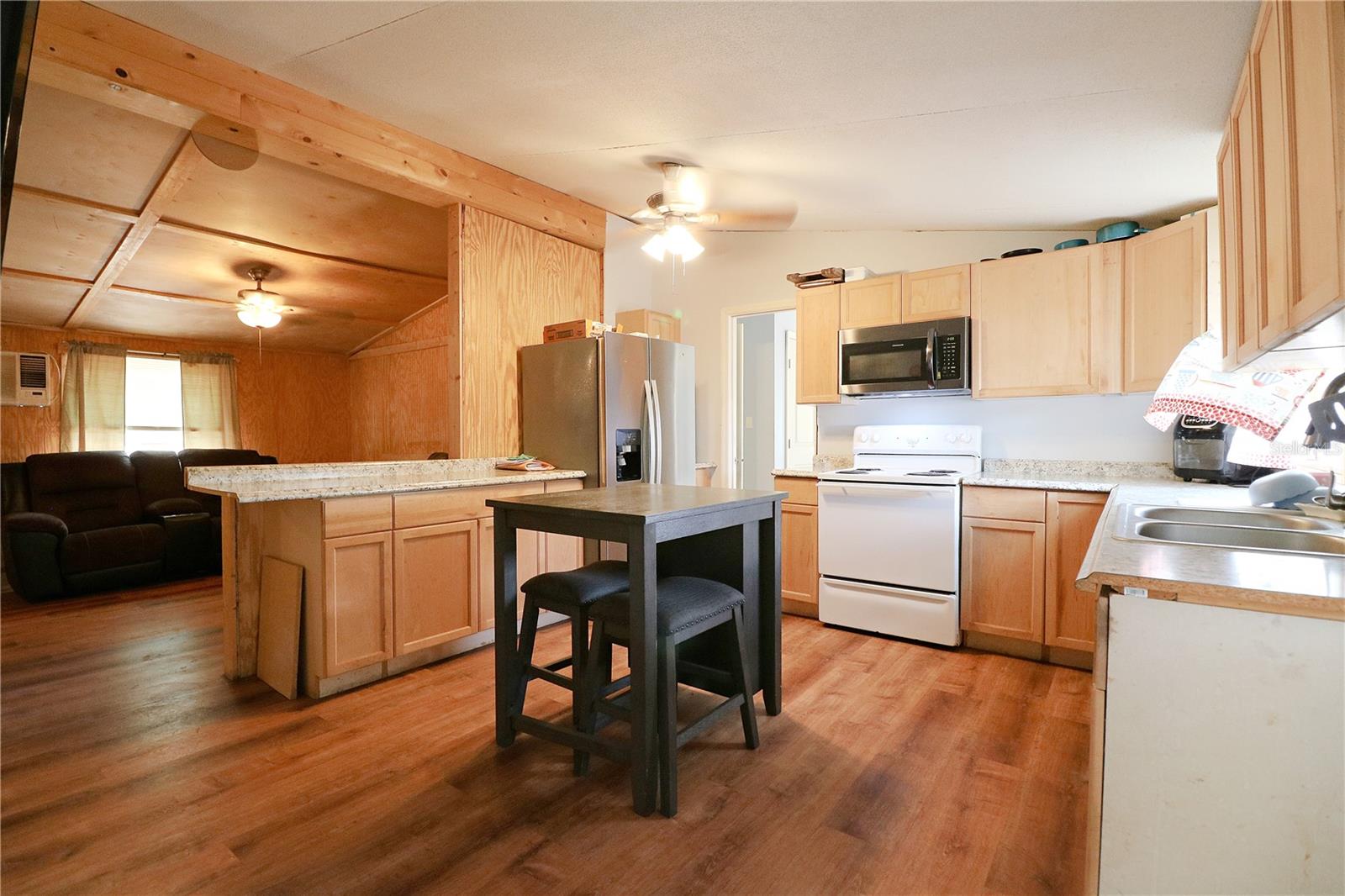 Image 7 of 21 For 2525 Panfish Drive