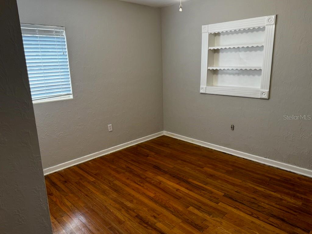 Image 10 of 11 For 1407 28th Street Nw