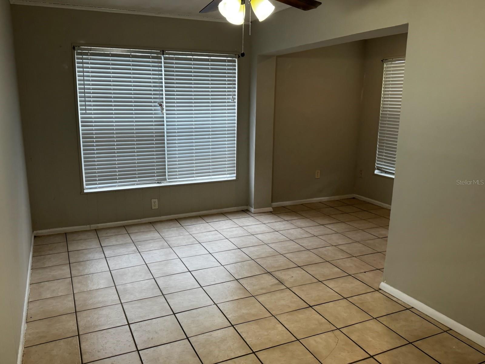 Image 5 of 11 For 1407 28th Street Nw