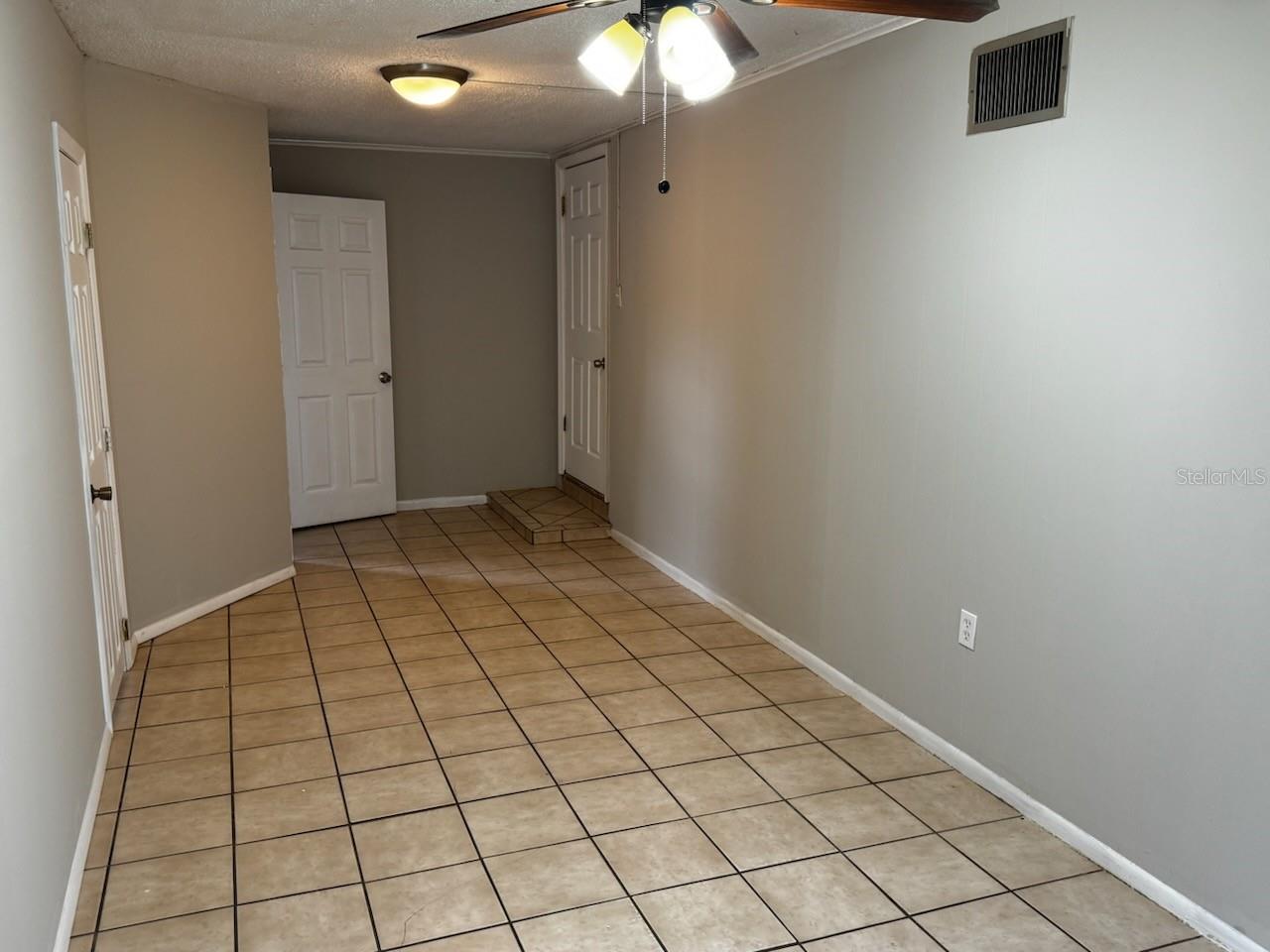 Image 6 of 11 For 1407 28th Street Nw