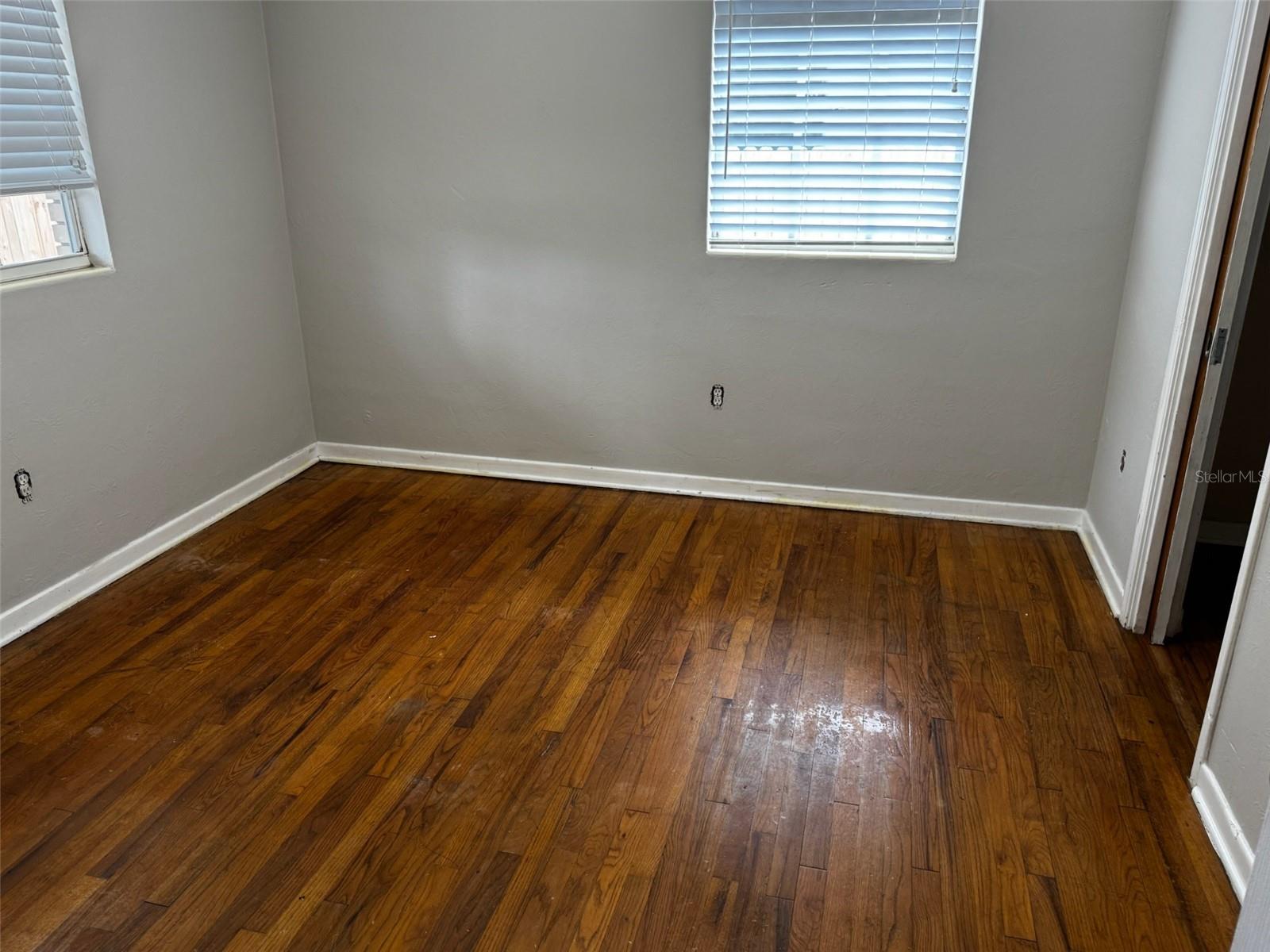 Image 8 of 11 For 1407 28th Street Nw