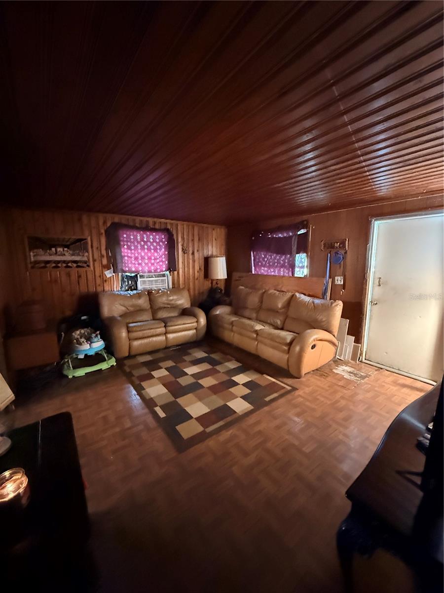 Image 9 of 20 For 222 4th Street W