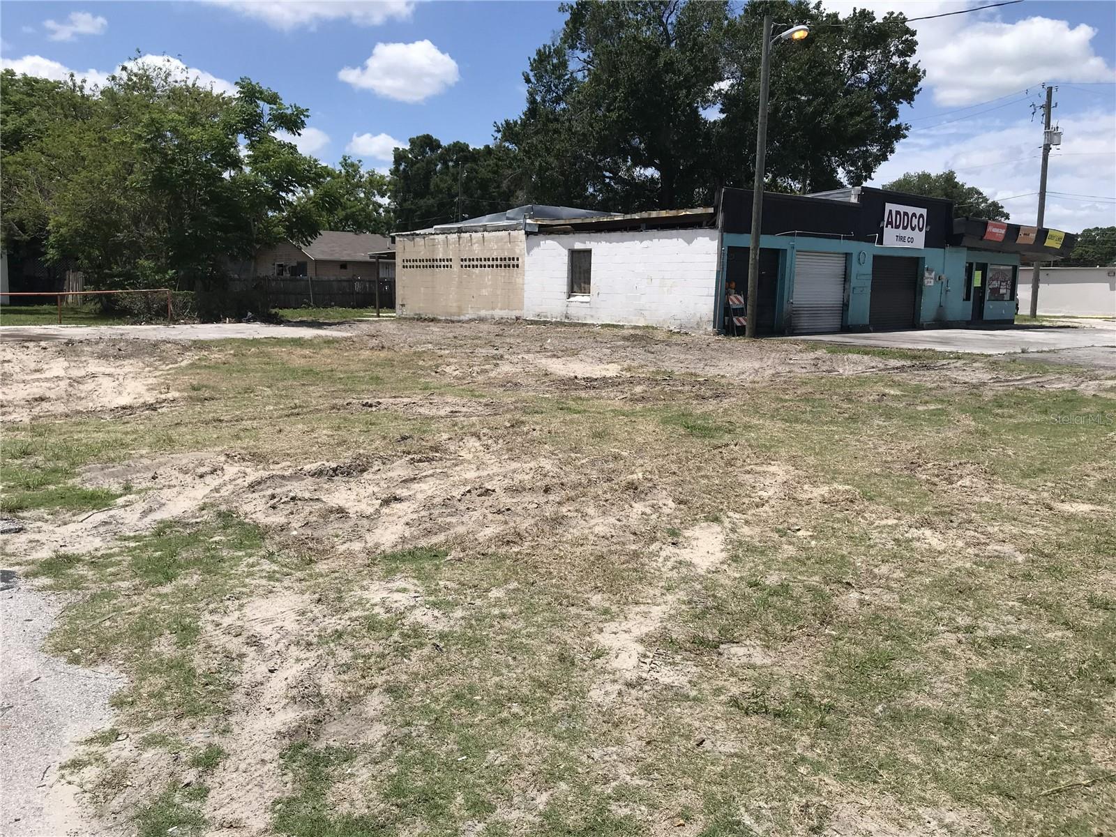 Image 14 of 32 For 204 Snively Avenue