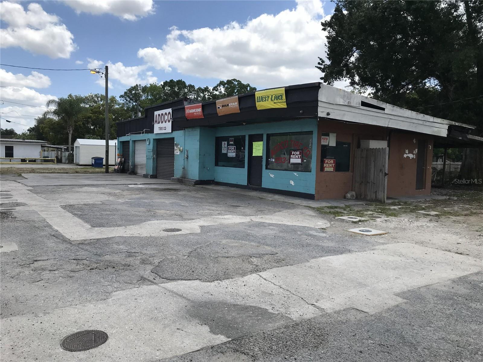Image 2 of 32 For 204 Snively Avenue