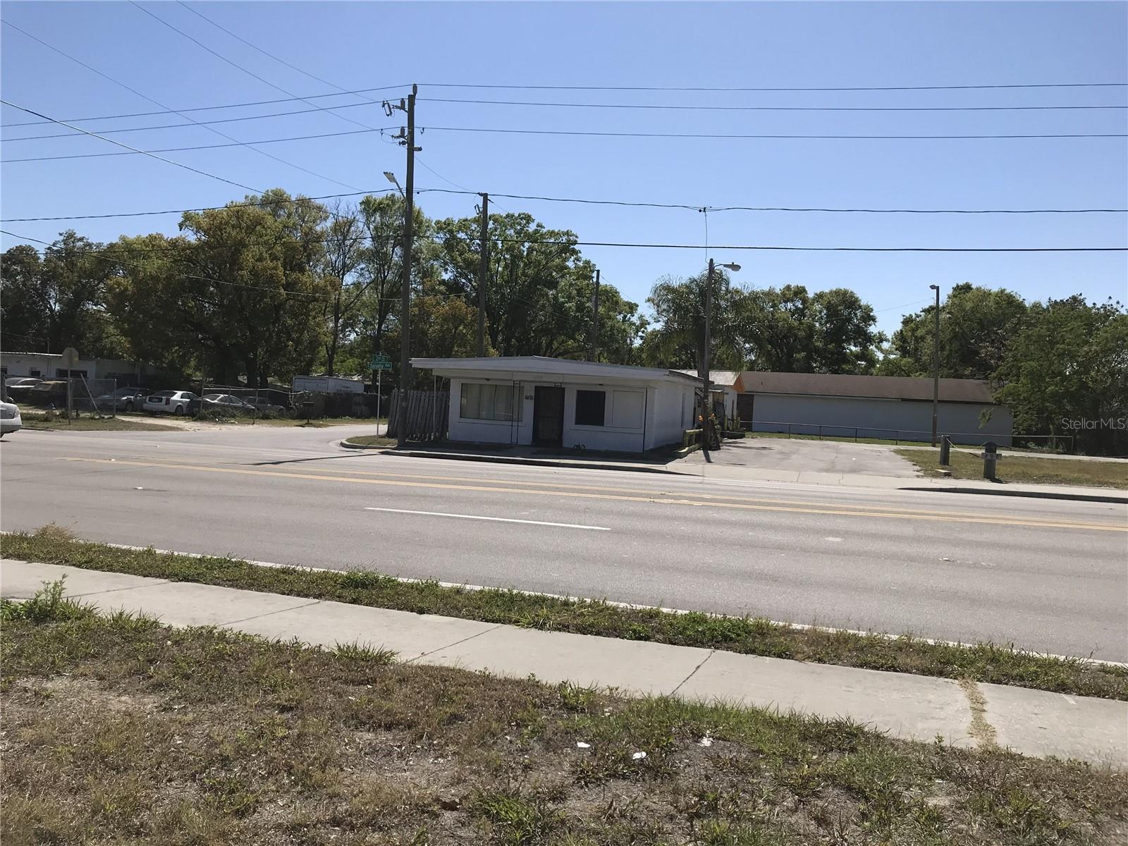Image 29 of 32 For 204 Snively Avenue