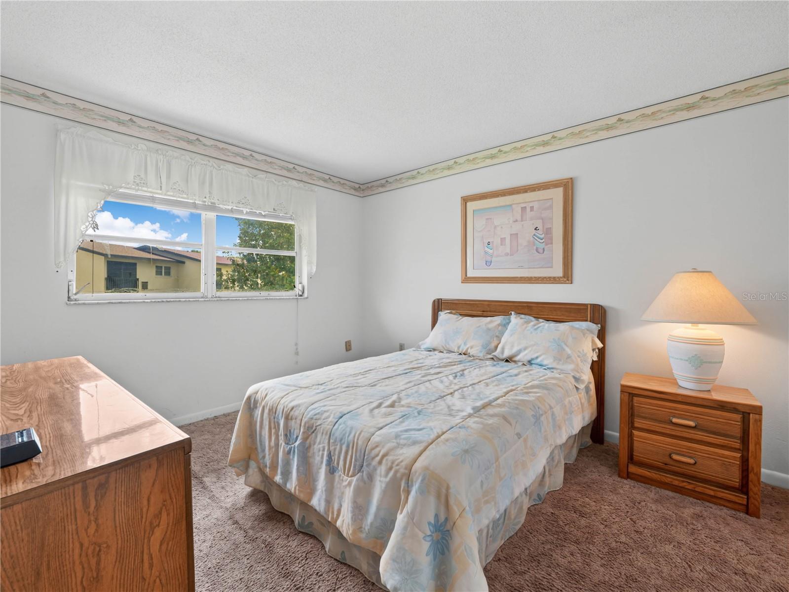 Image 13 of 16 For 900 Avenue Z Se D6