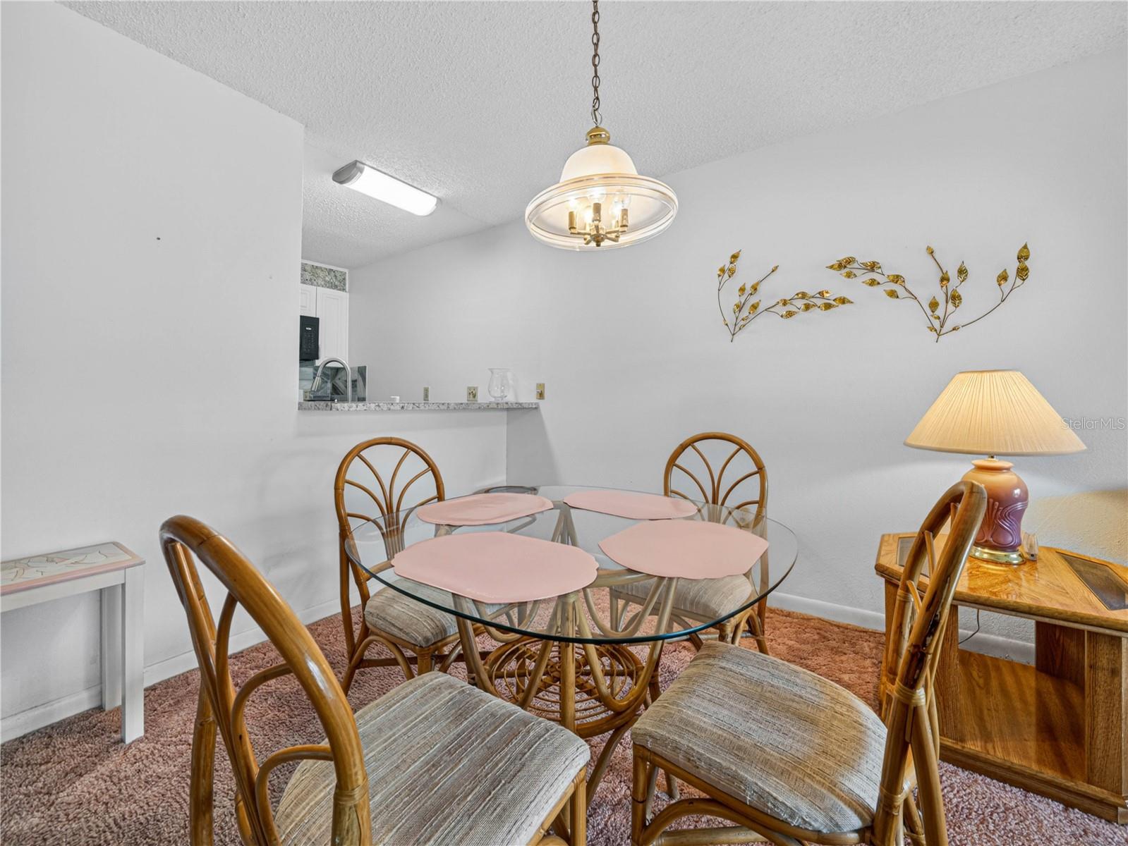 Image 6 of 16 For 900 Avenue Z Se D6