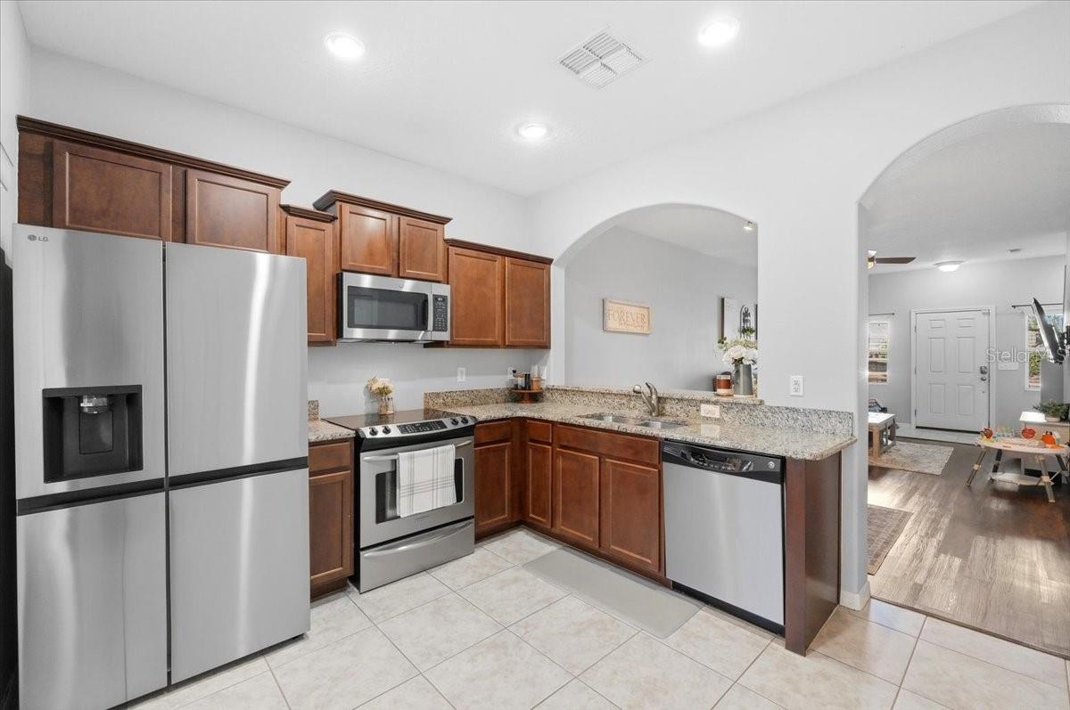Image 10 of 41 For 4187 Shade Tree Lane