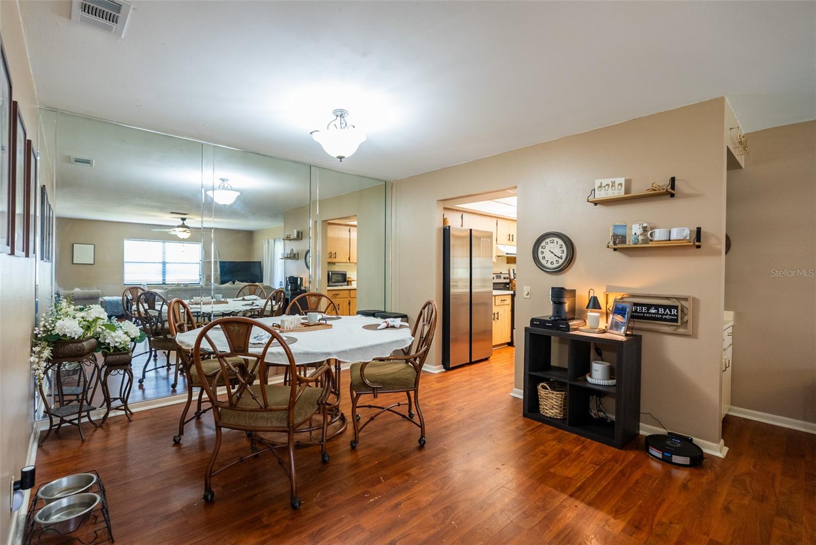 Image 11 of 52 For 1004 Medinah Drive