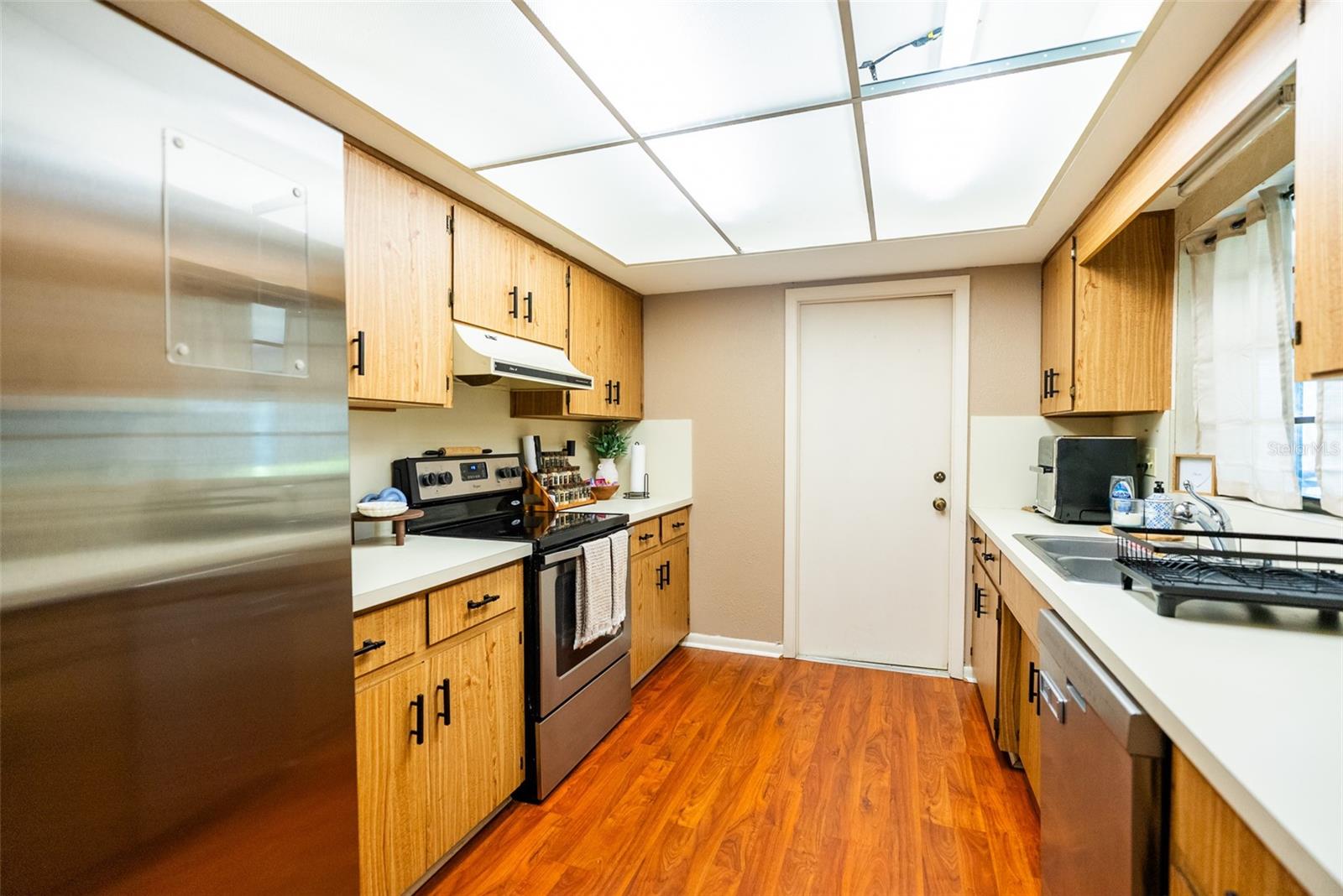 Image 3 of 52 For 1004 Medinah Drive
