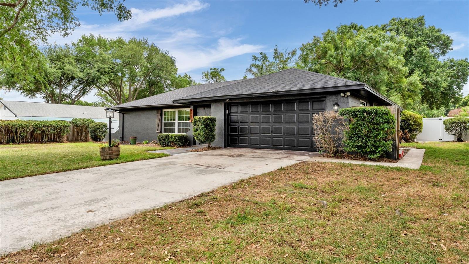 Image 2 of 44 For 4301 Orangewood Loop E