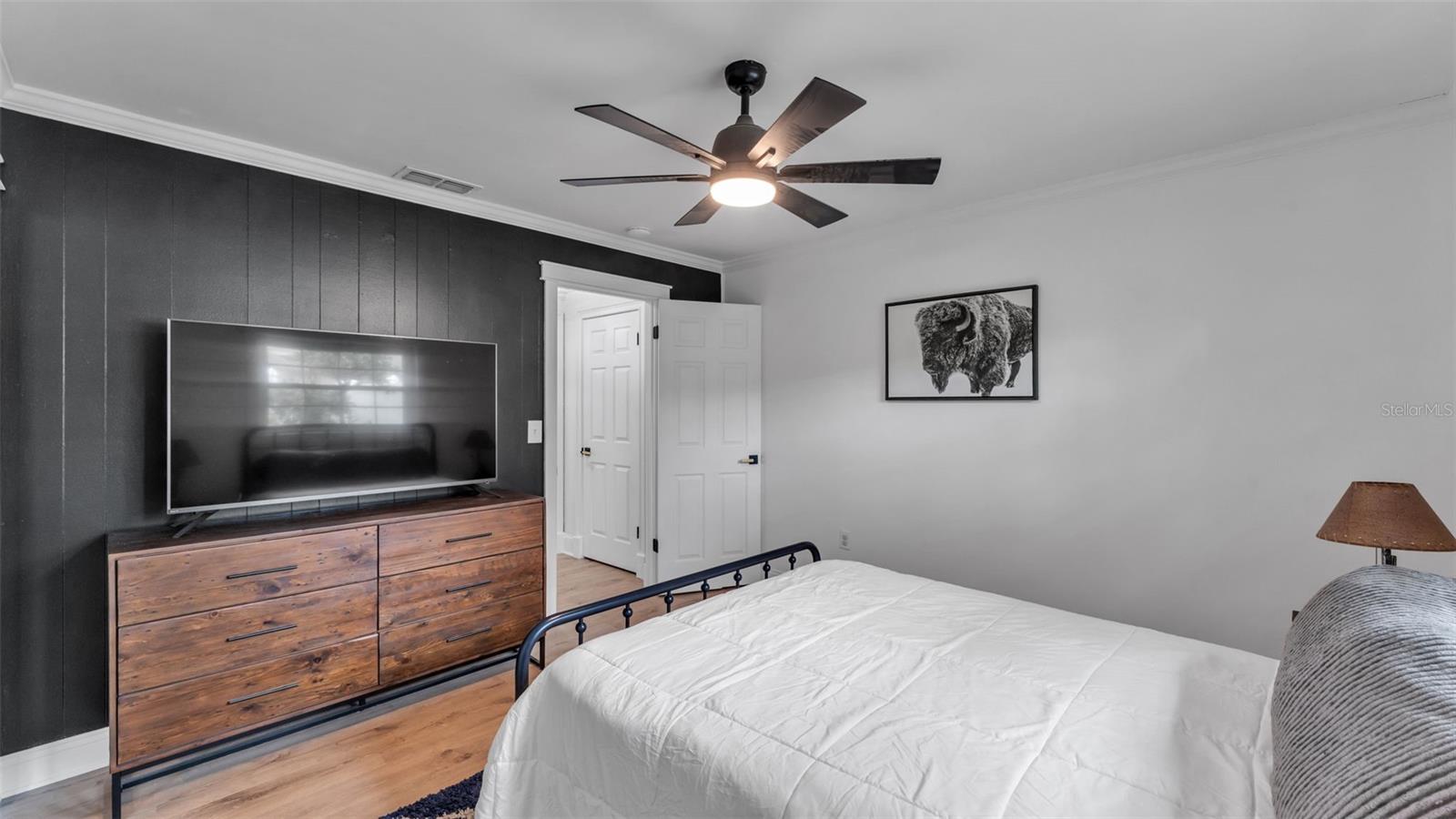 Image 24 of 44 For 4301 Orangewood Loop E