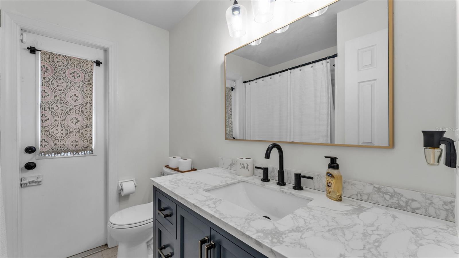 Image 26 of 44 For 4301 Orangewood Loop E