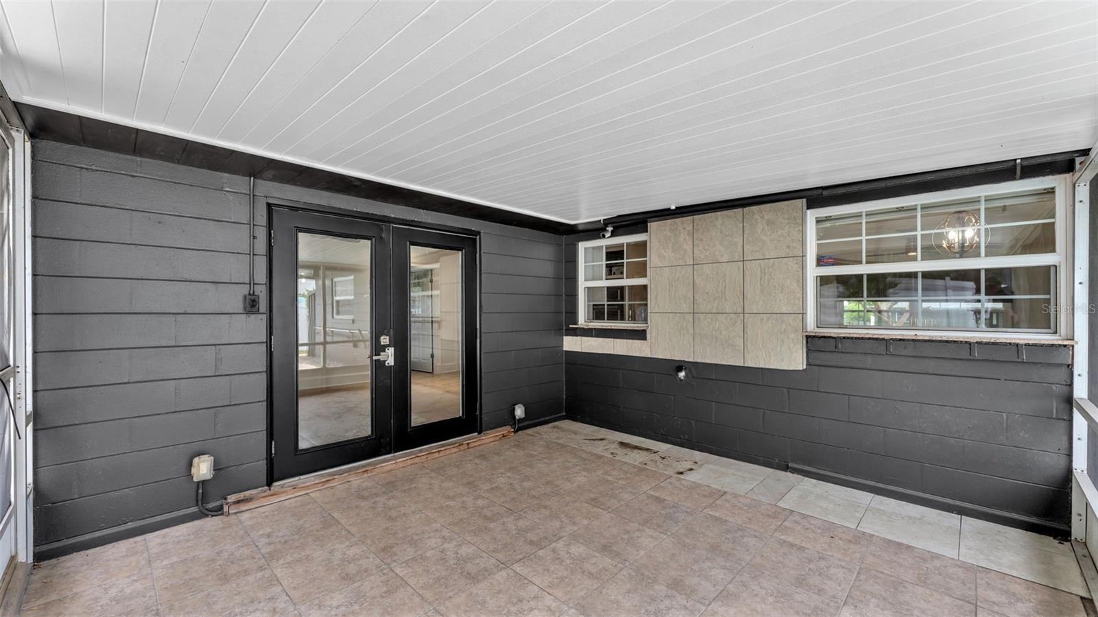 Image 30 of 44 For 4301 Orangewood Loop E