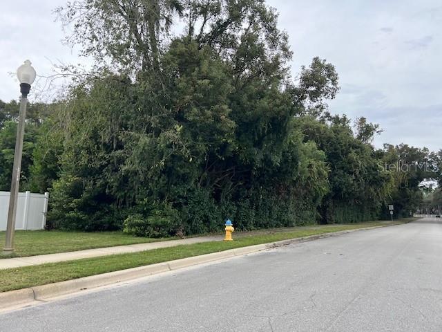 Image 3 of 6 For 1290 Plymouth Avenue