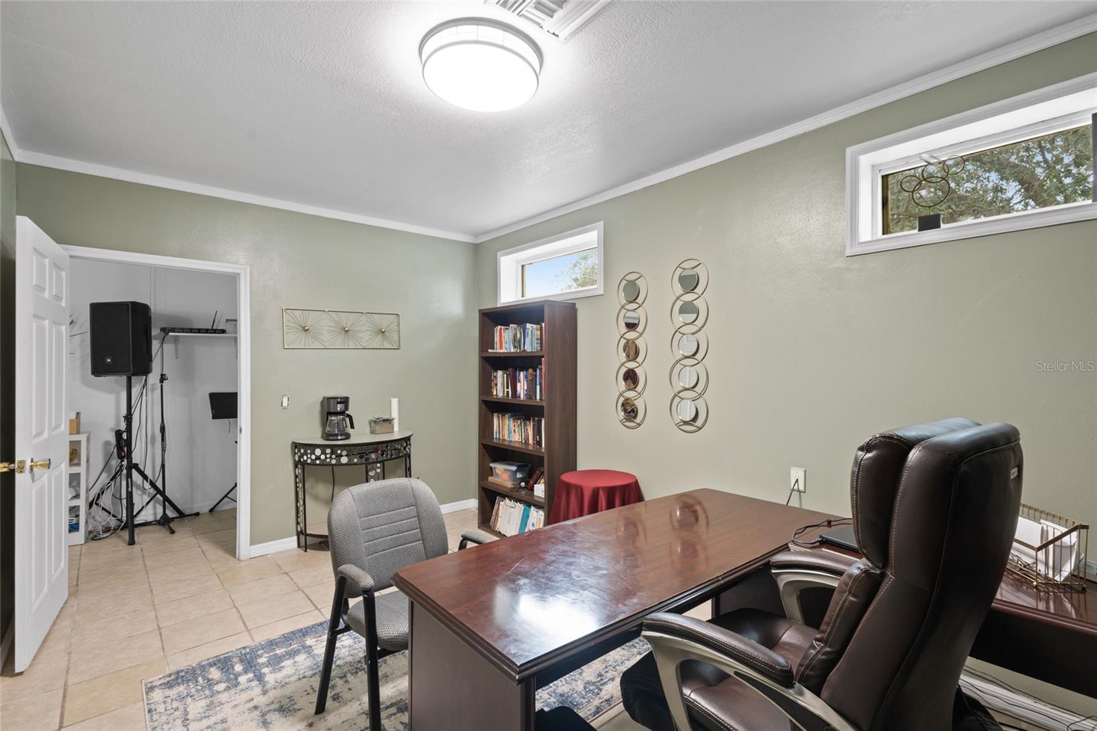 Image 30 of 79 For 106 Beresford Avenue