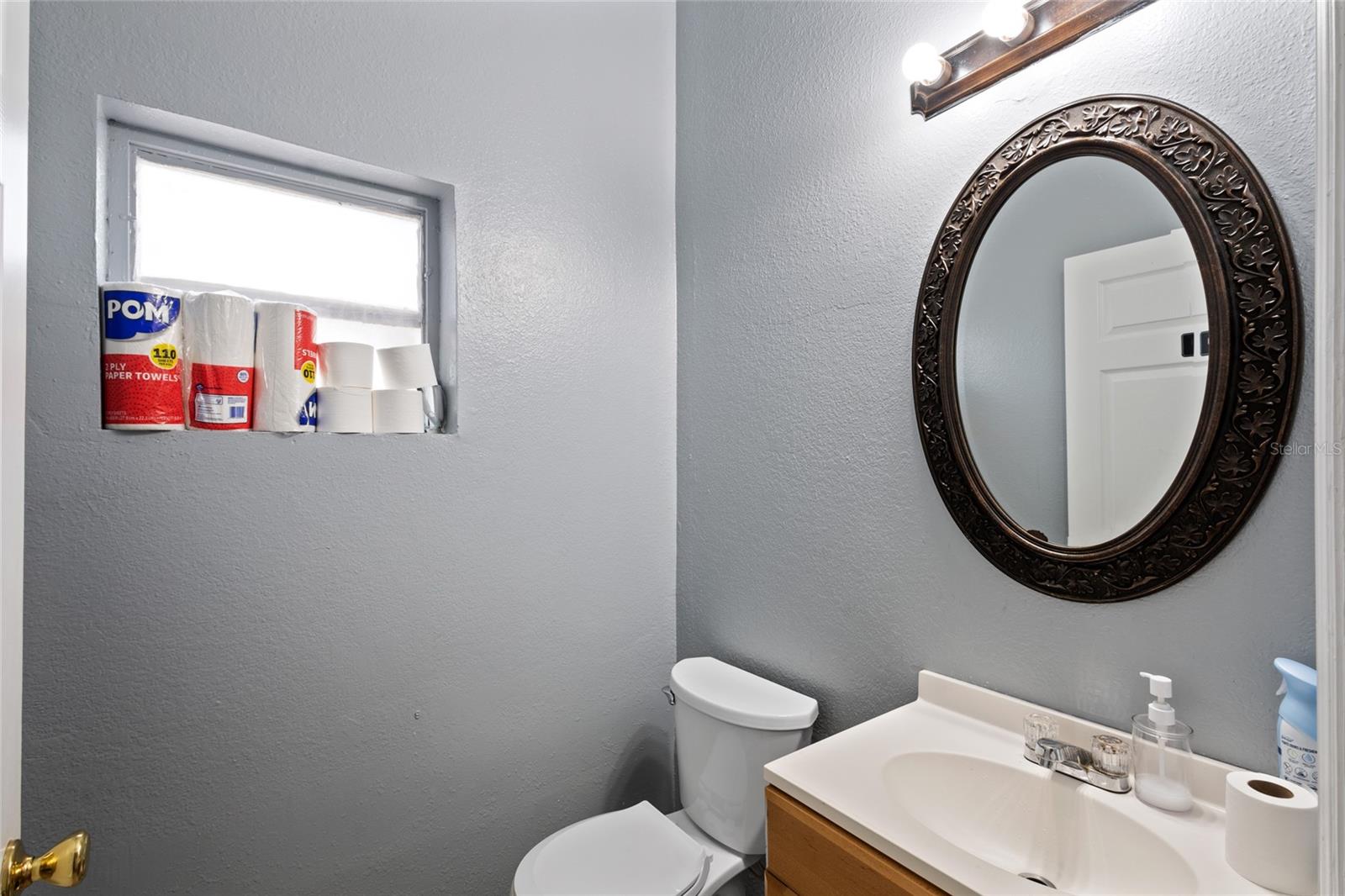 Image 41 of 79 For 106 Beresford Avenue